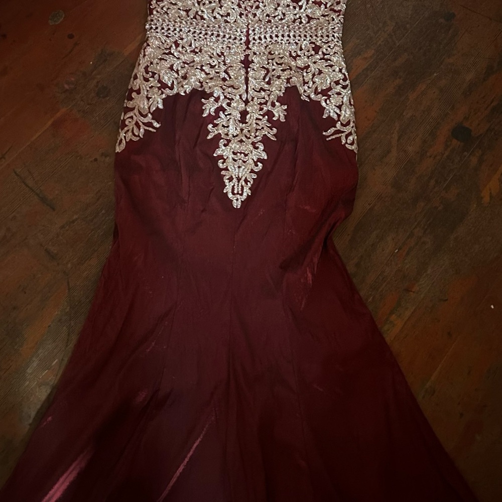 BRIDESMAID DRESS BURGUNDY